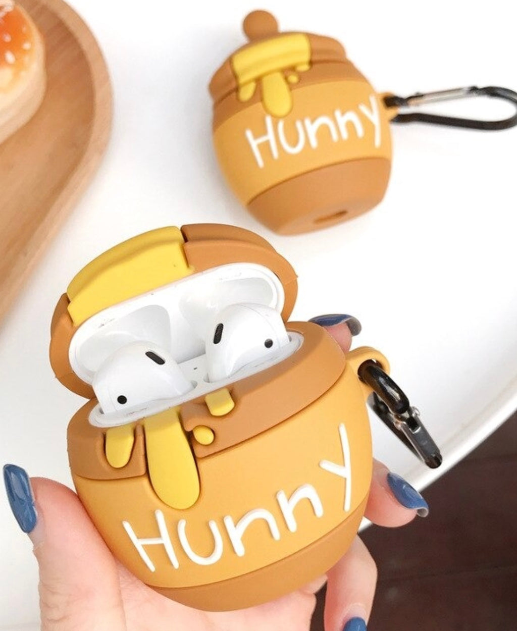 Hunny AirPod Case